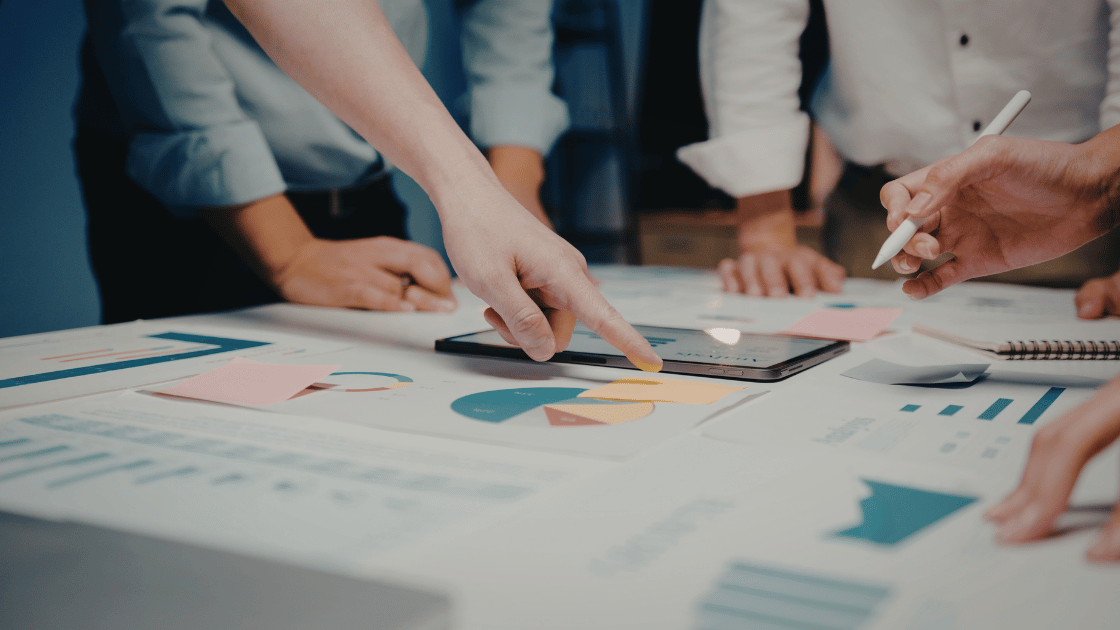 Hybrid Team Strategies: How CTOs Scale Engineering Without Sacrificing Control